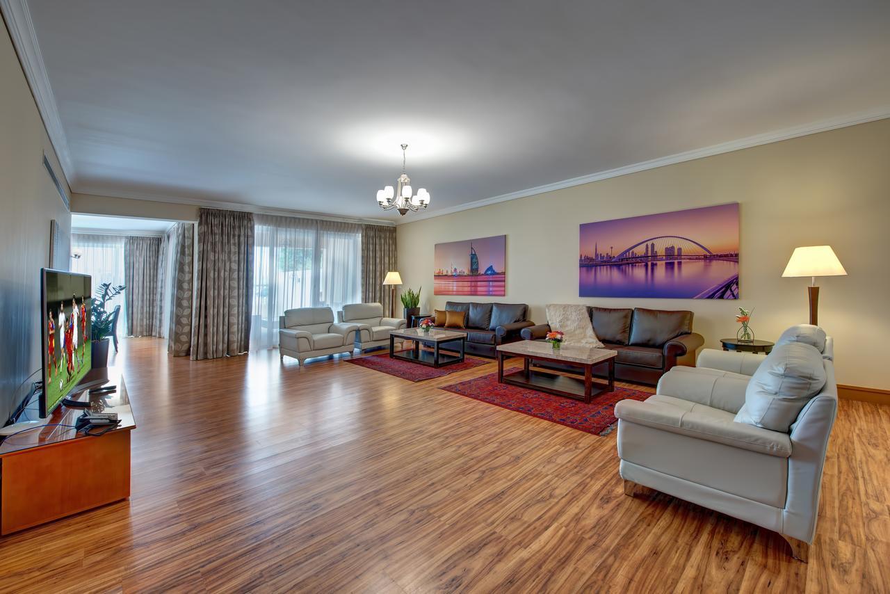 J5 Villas Holiday Homes Barsha Gardens Dubaj Zewnętrze zdjęcie