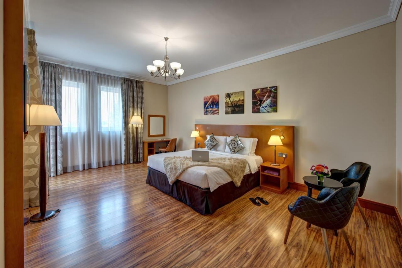 J5 Villas Holiday Homes Barsha Gardens Dubaj Zewnętrze zdjęcie